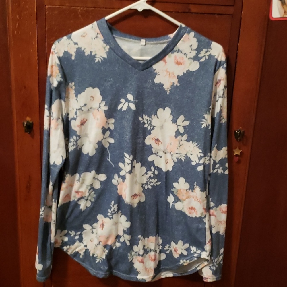 Floral longsleeve T-shirt